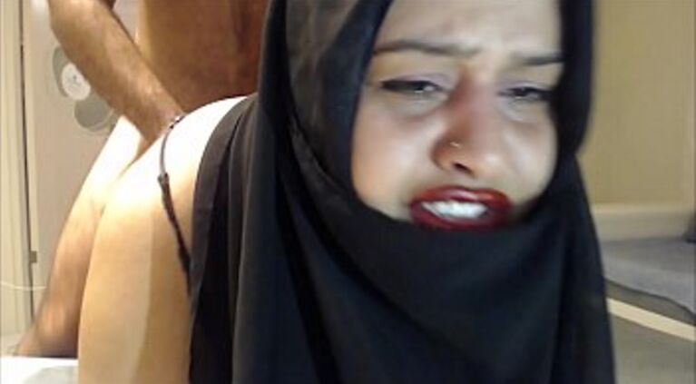 ANAL ! CHEATING HIJAB WIFE FUCKED IN THE ASS ! bit.ly/bigass2627