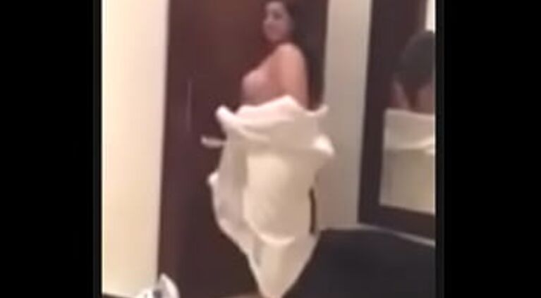 Hot egyptian woman and dirty talk to watch full movie press http://metastead.com/3AeA