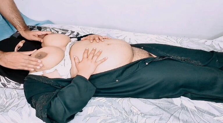 Big Tits Hijabi Teen Maid gets fucked in Pussy by her Boss
