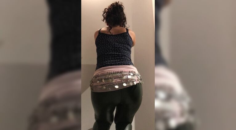Arab sexy dance