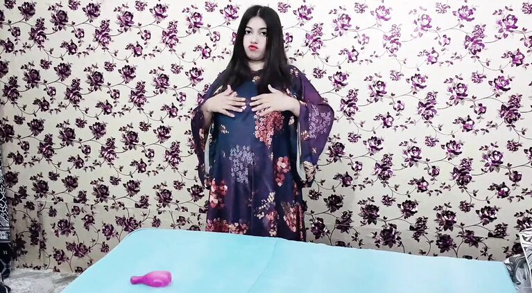 Most Beautiful Muslim MILF with Beautiful Big Tits Orgasm with Toy