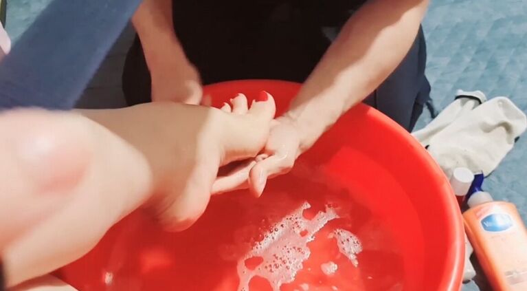 My Cuckold husband clean my feet and make me ready to meet my lover